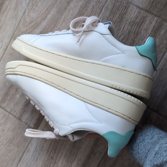 NIB Autry Dallas sneakers - Picture 8 of 15